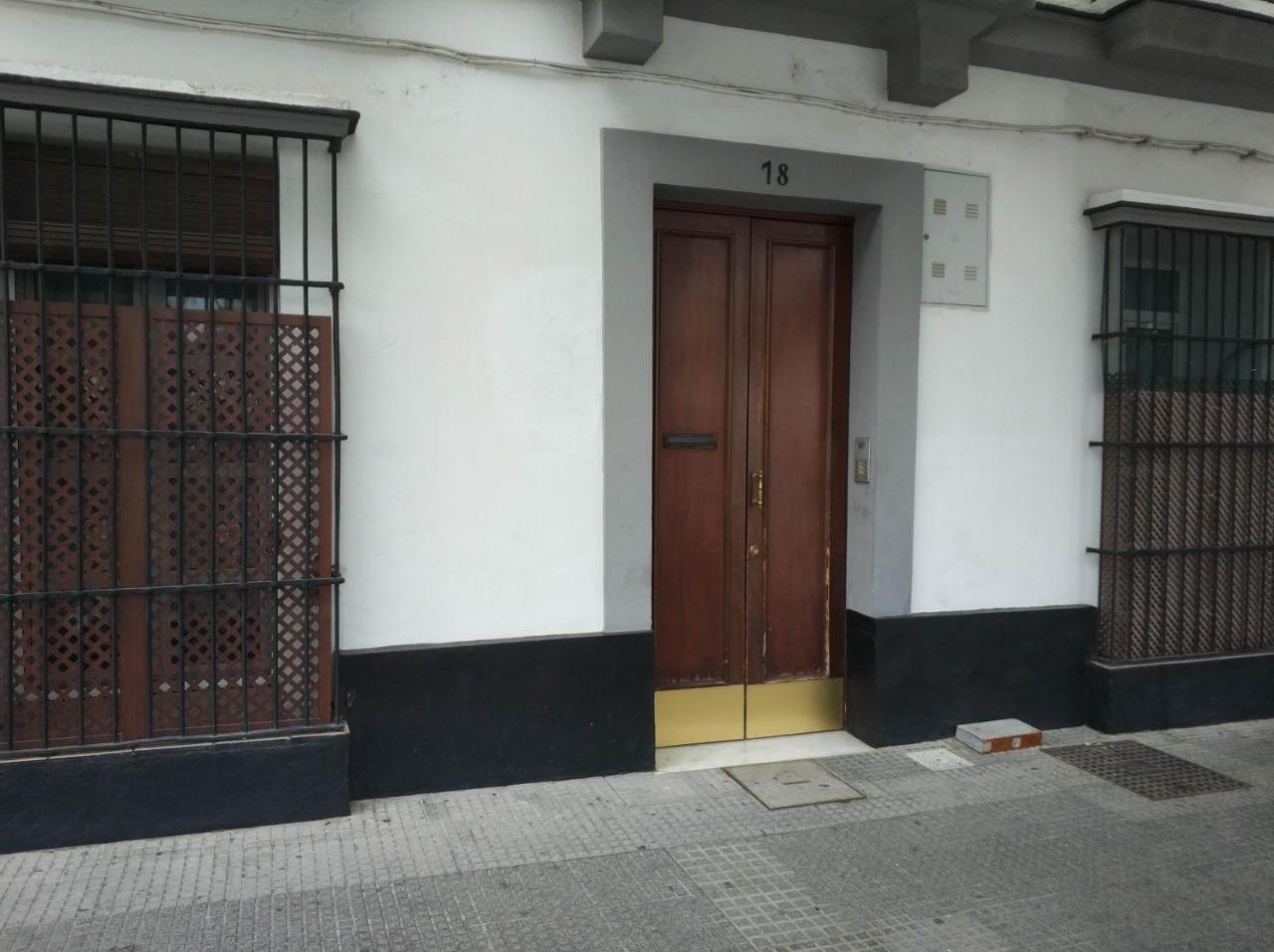 Guesting Ribera El Puerto de Santa Maria Exterior photo